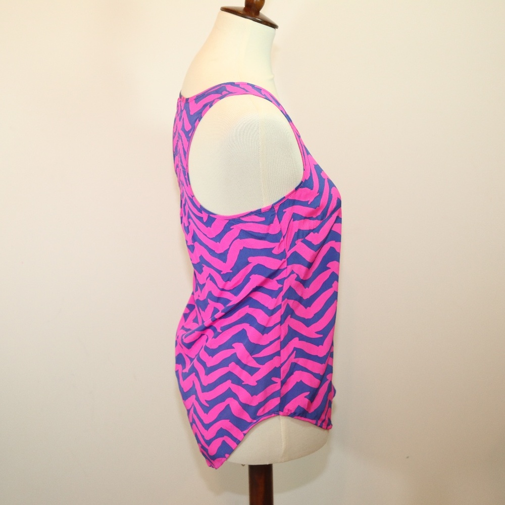 Lilly pultizer Alyssa Silk tank Racer Back XS - Picture 5 of 8